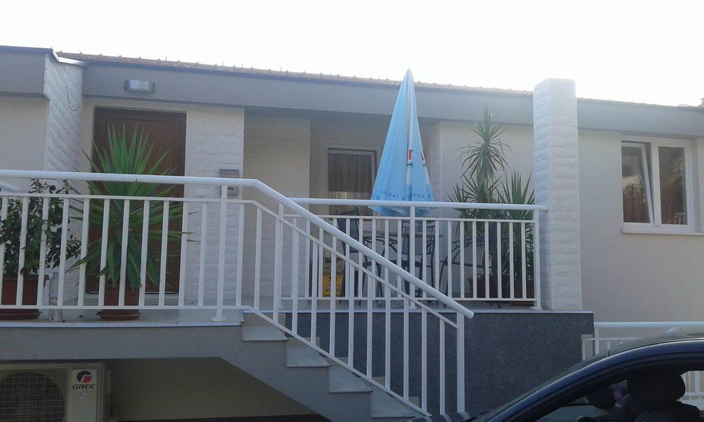 Apartmani Jopi Neum Exterior photo
